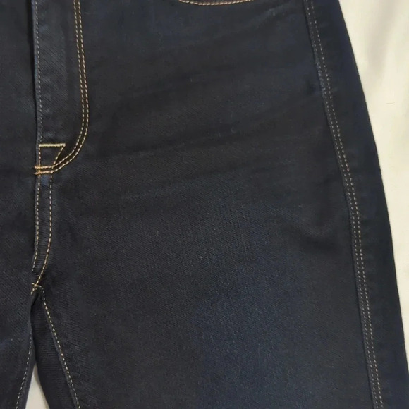7 For All Mankind High Rise Skinny Jeans, Color Dark Wash Size 26 - Picture 7 of 14